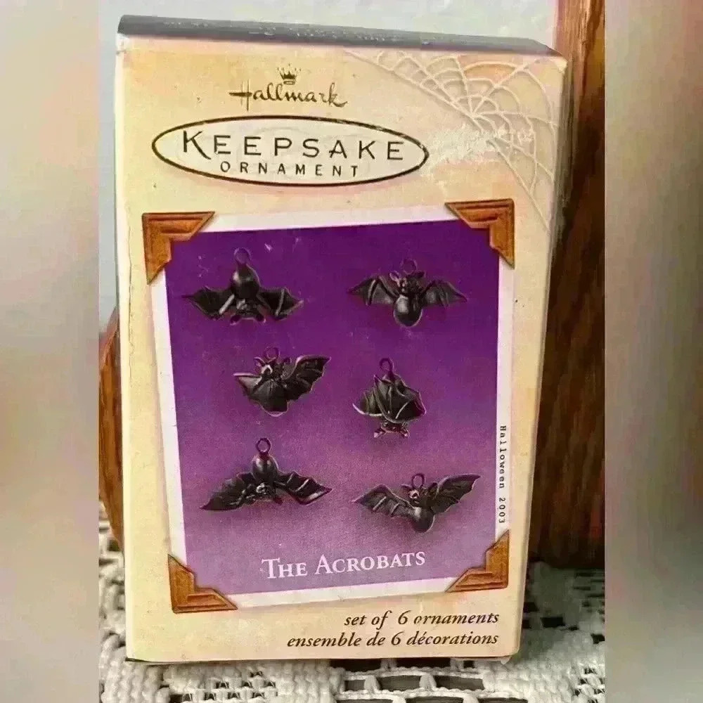 Hallmark Keepsake NEW 2003 Halloween The Acrobats set/ 6 bat miniature ornaments